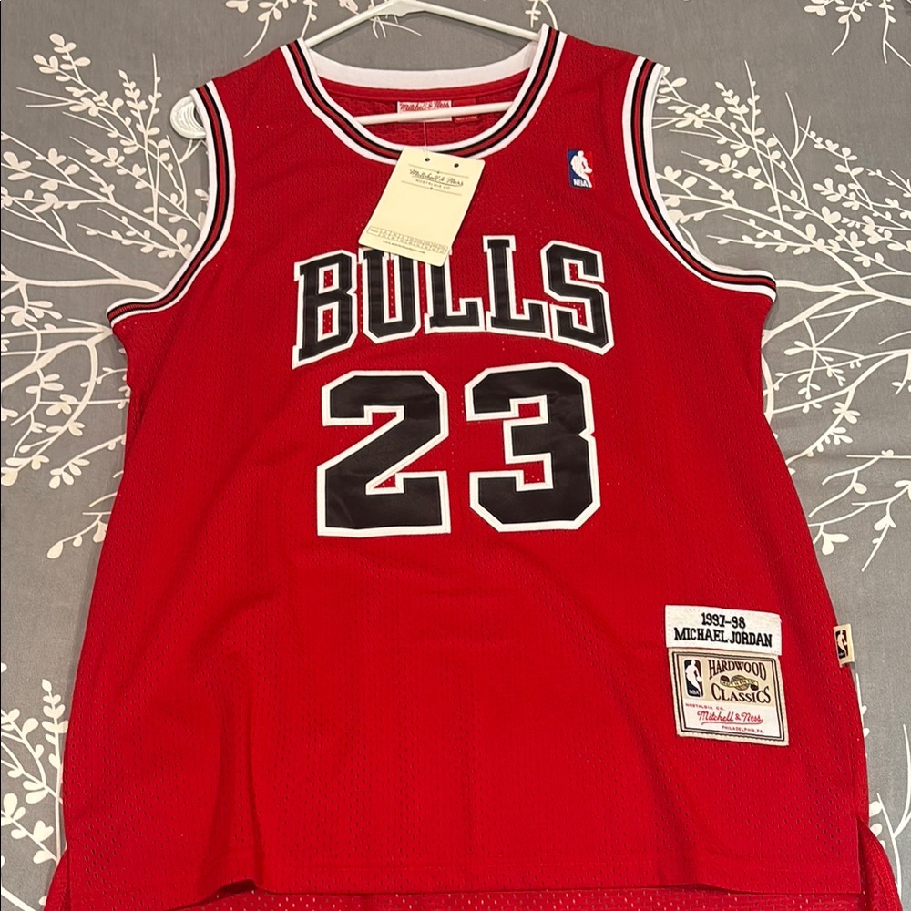 Mitchell & Ness Michael Jordan Jersey
